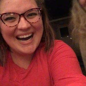 Meet your Posher, Faith